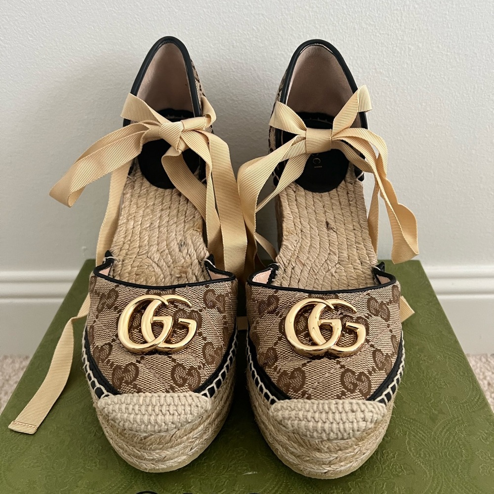 Gucci Beige Espadrille Wedges